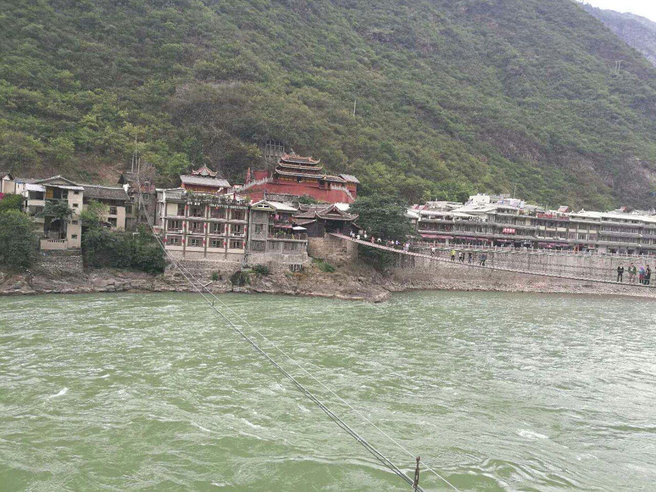 甘孜藏族自治州 实景